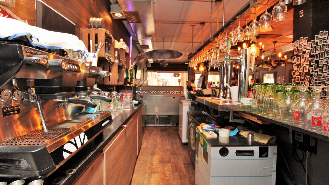 Reventa - Propiedad comercial - Orihuela Costa - Villamartin