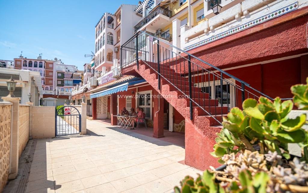 Reventa - Propiedad comercial - Torrevieja - La Veleta