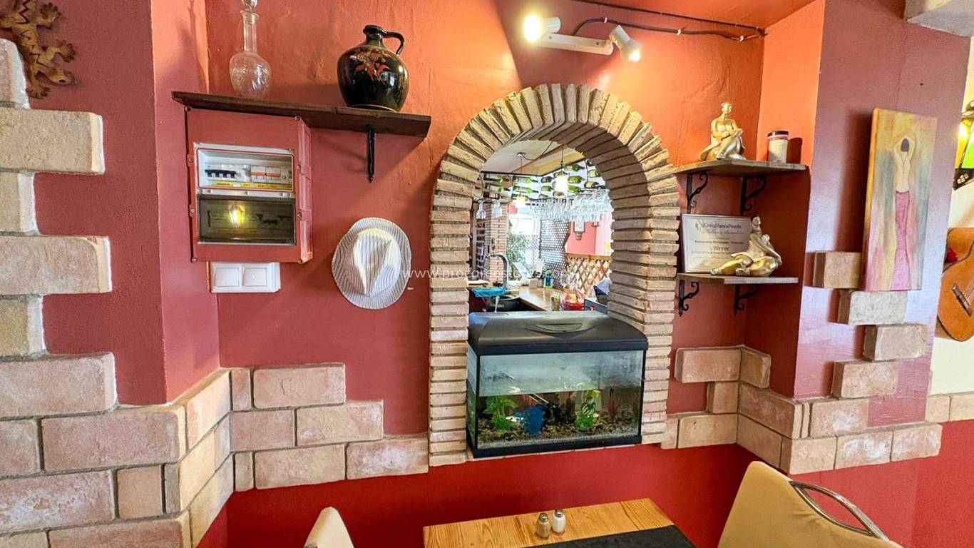 Reventa - Propiedad comercial - Torrevieja - La Veleta