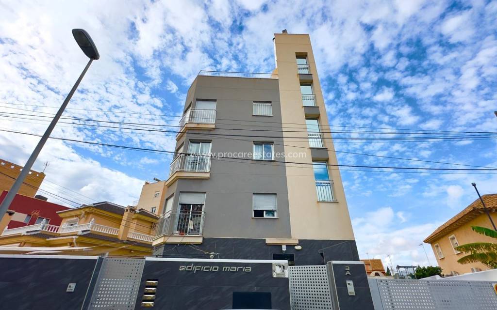 Reventa - Propiedad comercial - Torrevieja - Playa Del Cura