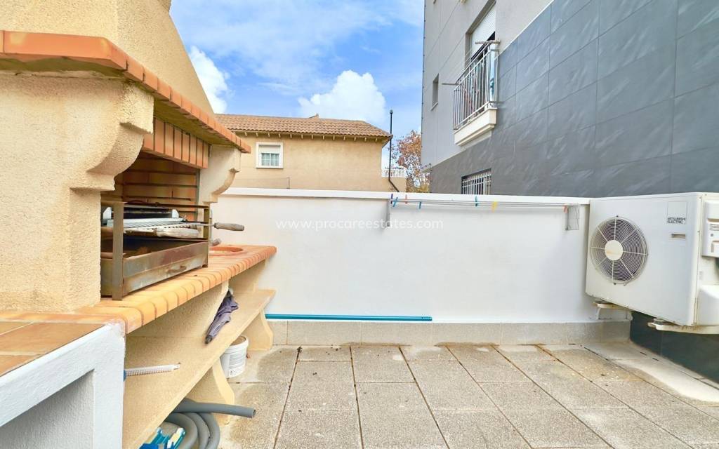 Reventa - Propiedad comercial - Torrevieja - Playa Del Cura