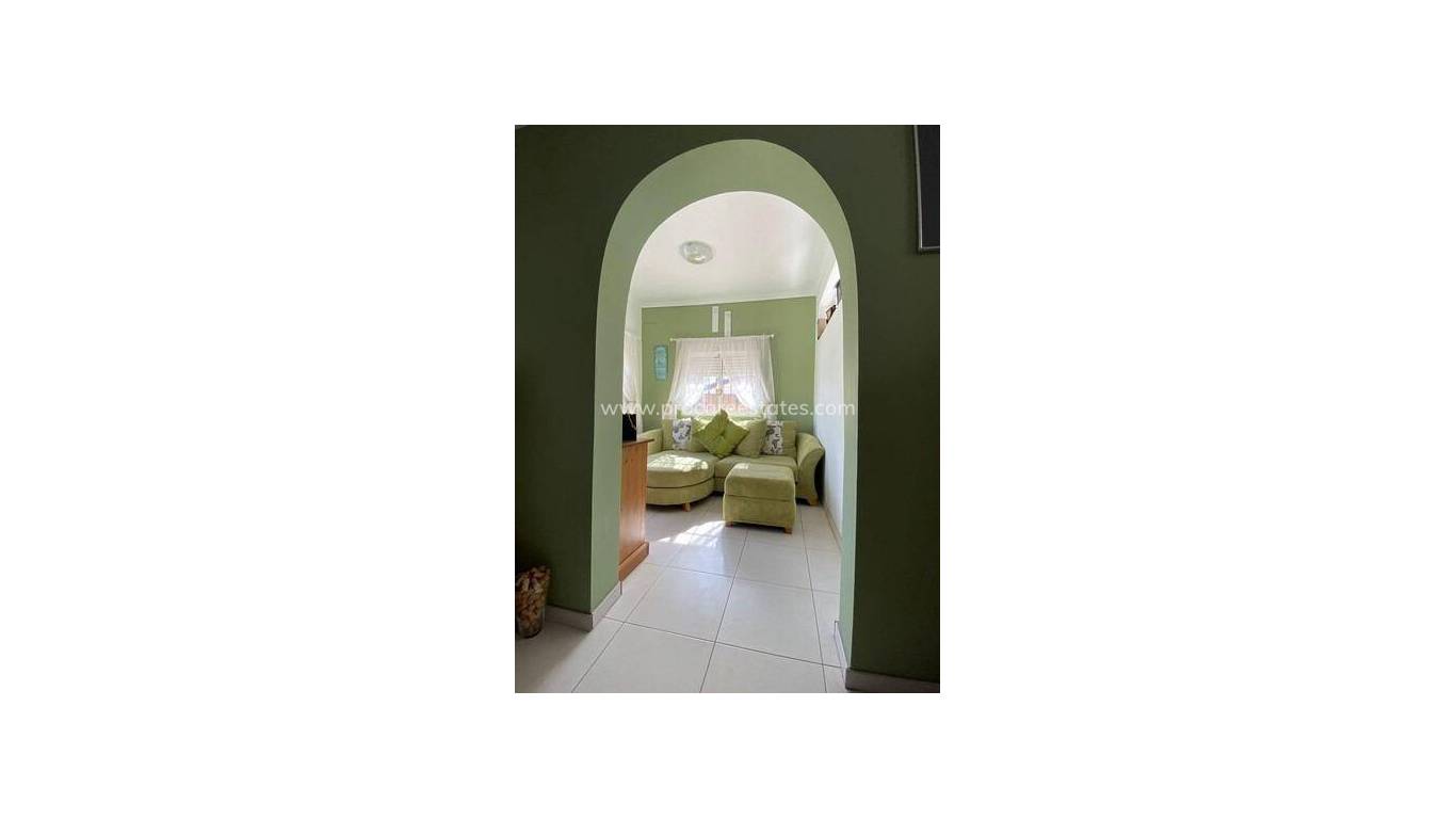 Reventa - Propiedad de campo - Albatera - Pueblo 11