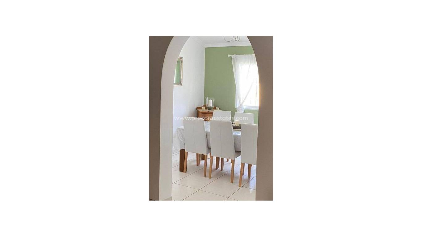 Reventa - Propiedad de campo - Albatera - Pueblo 11