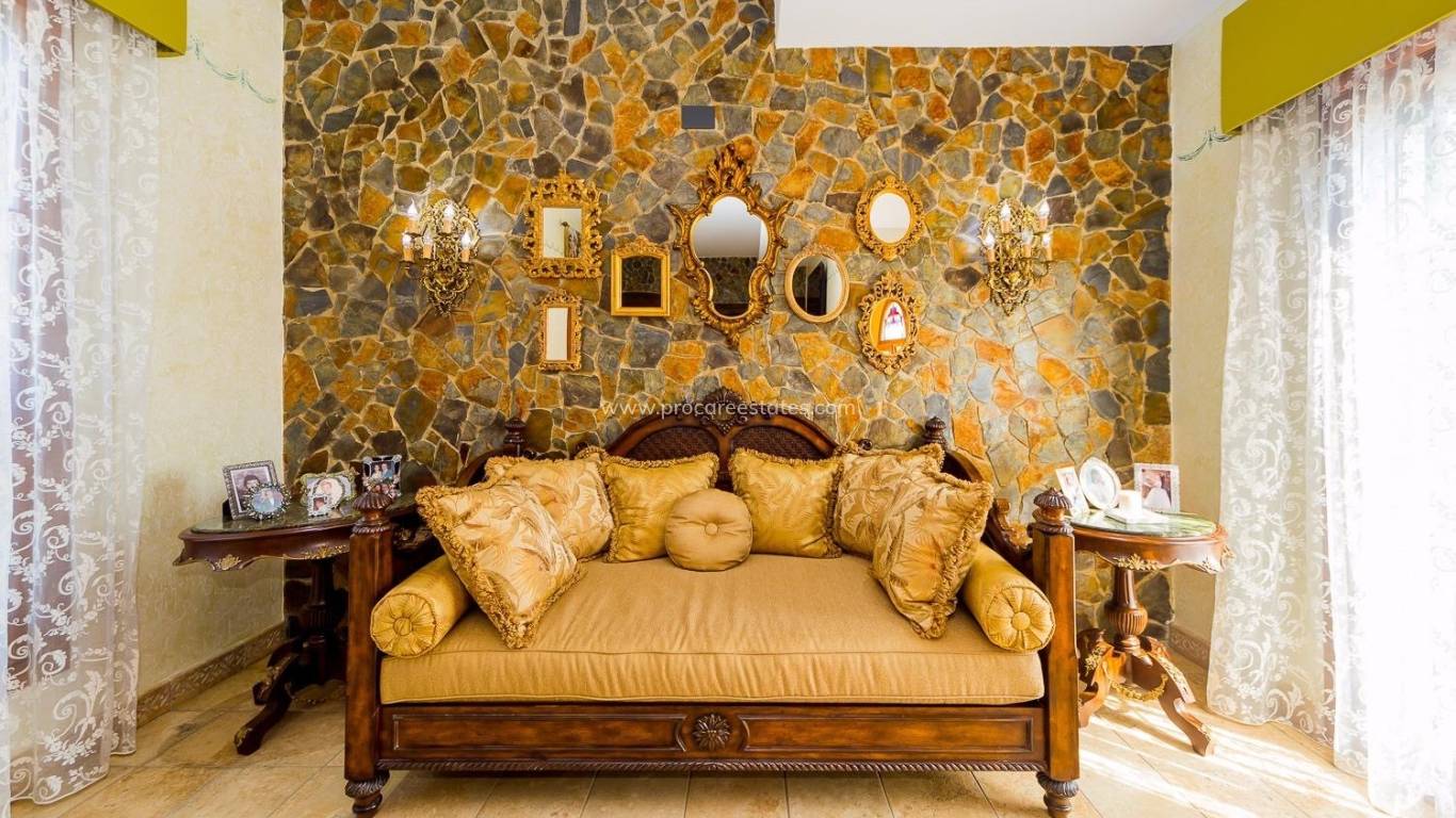 Reventa - Propiedad de campo - Almoradi