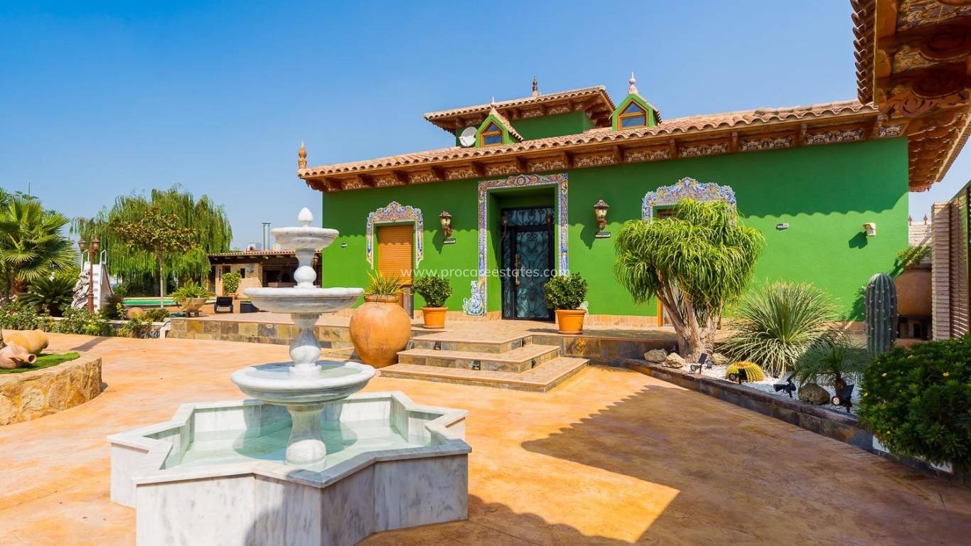 Reventa - Propiedad de campo - Almoradi