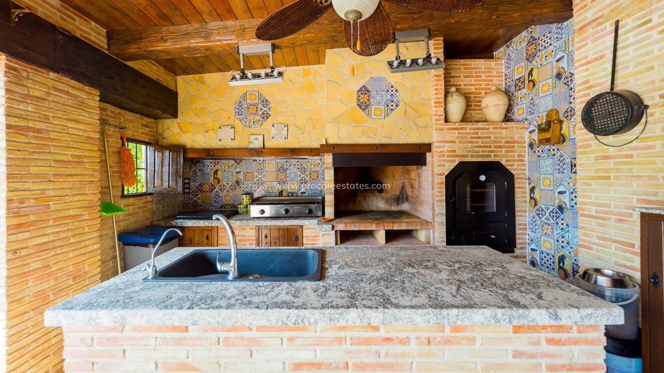 Reventa - Propiedad de campo - Almoradi