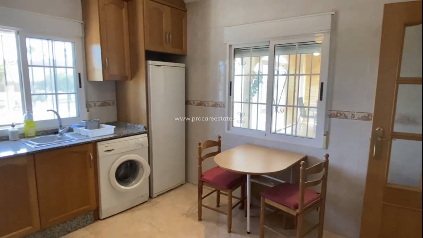 Reventa - Propiedad de campo - Catral