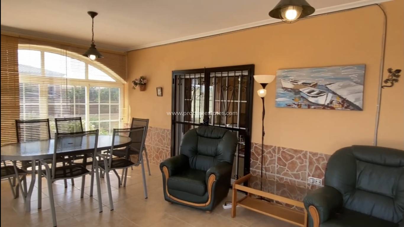 Reventa - Propiedad de campo - Catral