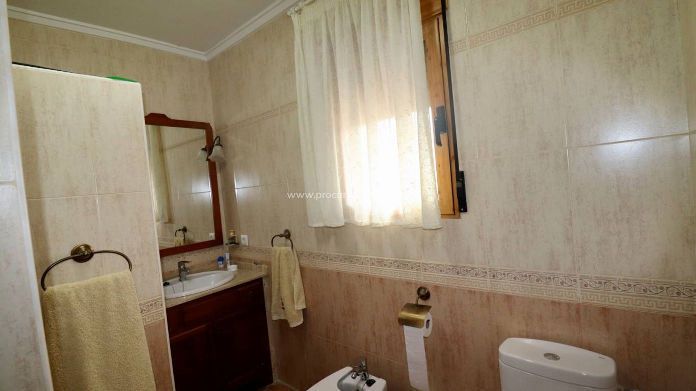 Reventa - Propiedad de campo - Catral