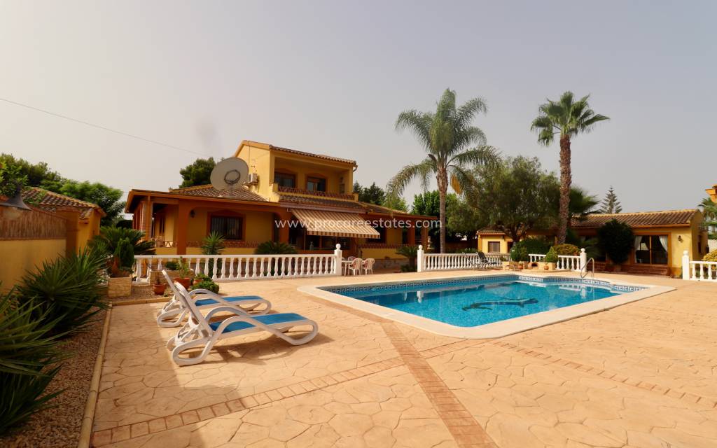 Reventa - Propiedad de campo - Catral