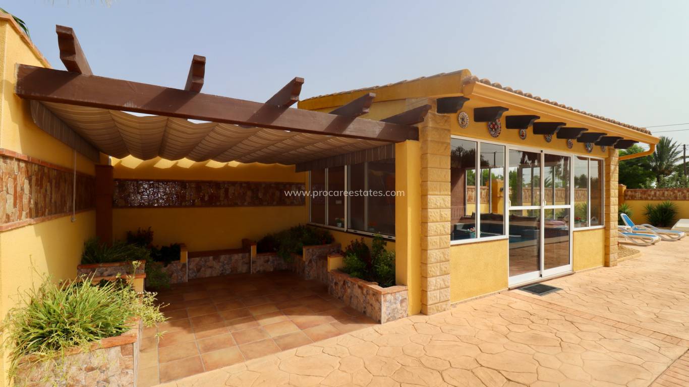 Reventa - Propiedad de campo - Catral