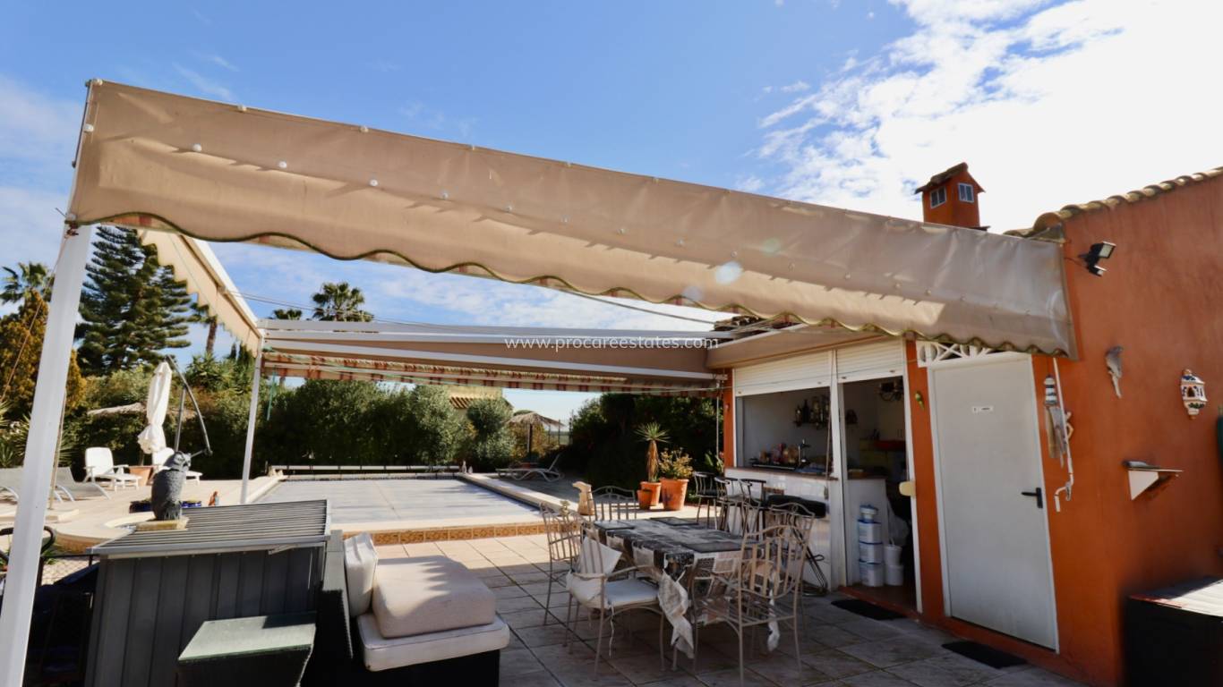 Reventa - Propiedad de campo - Catral