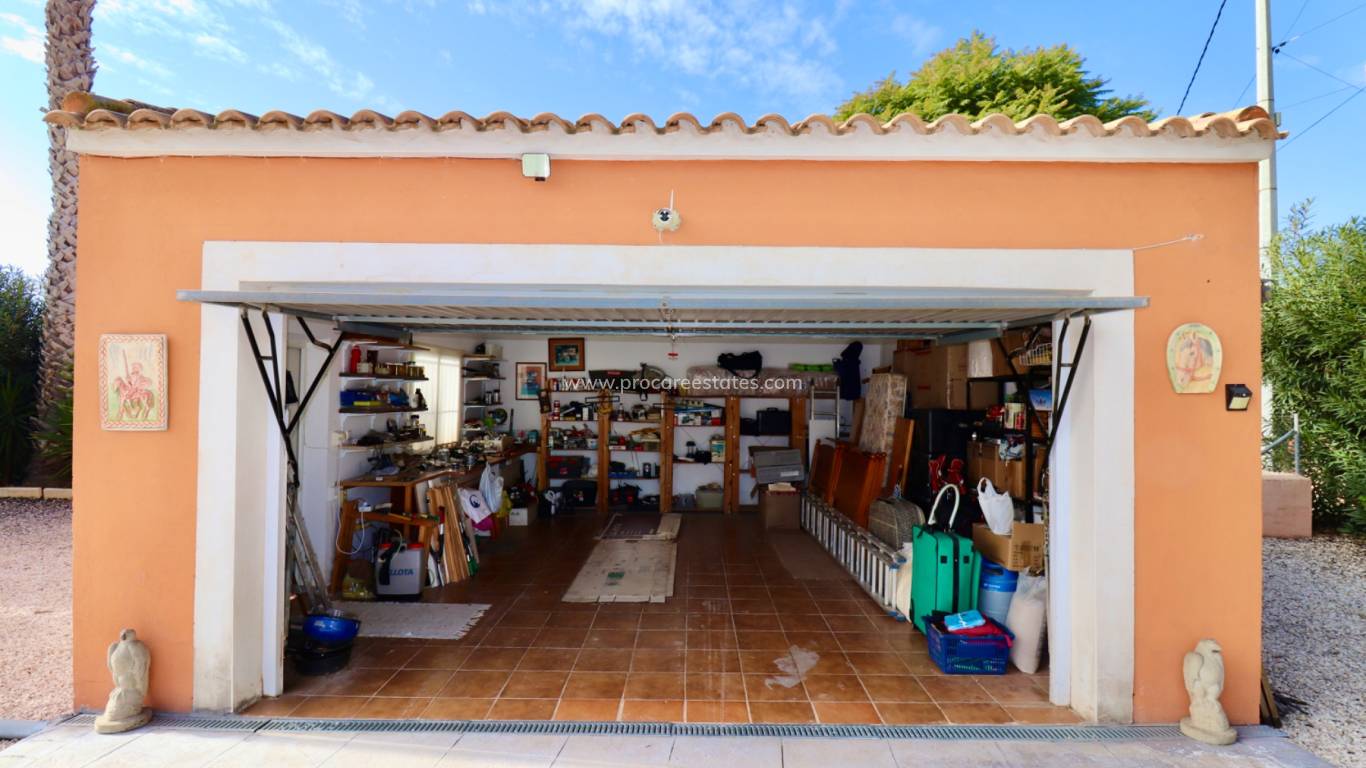 Reventa - Propiedad de campo - Catral