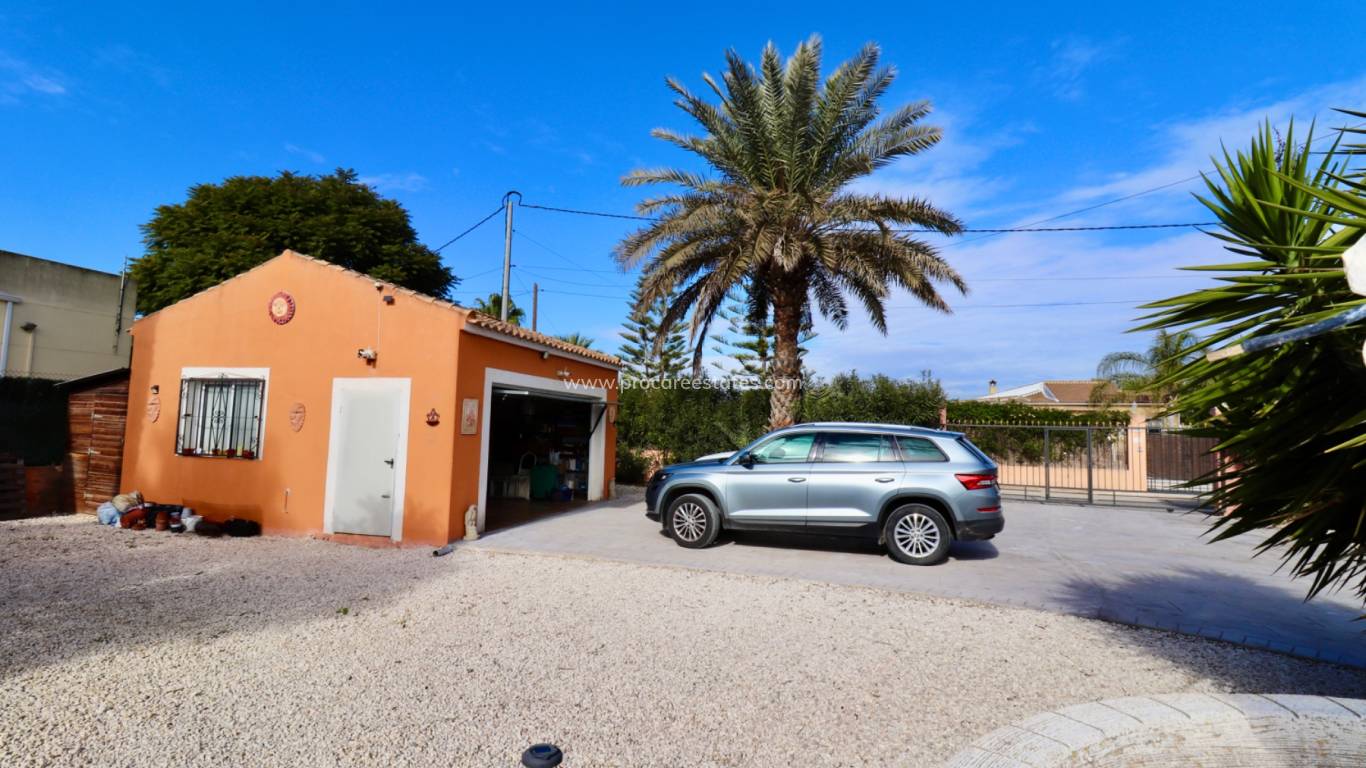 Reventa - Propiedad de campo - Catral