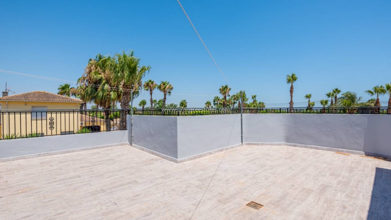 Reventa - Propiedad de campo - Catral