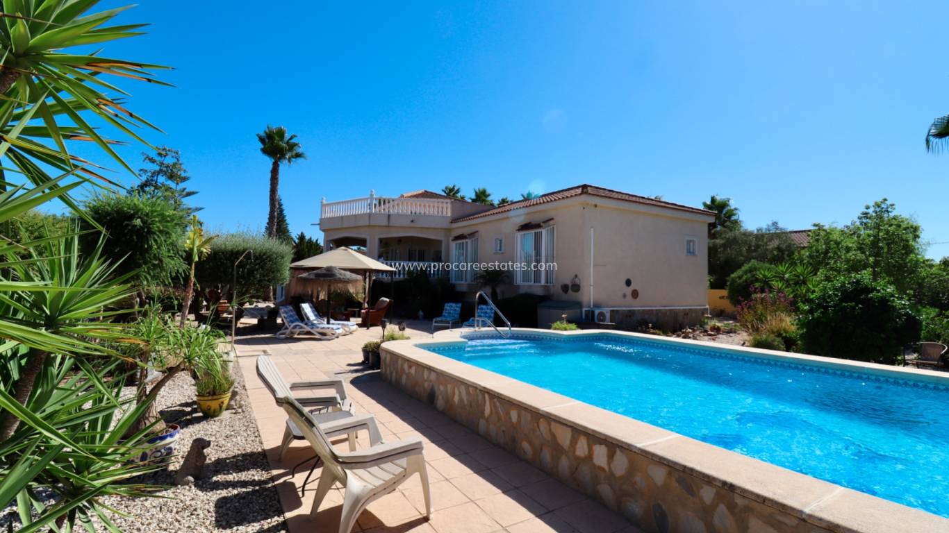 Reventa - Propiedad de campo - Catral