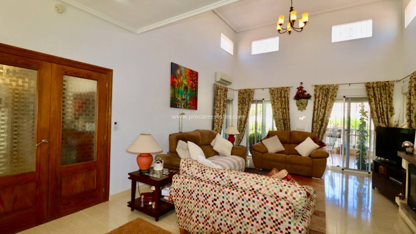 Reventa - Propiedad de campo - Catral