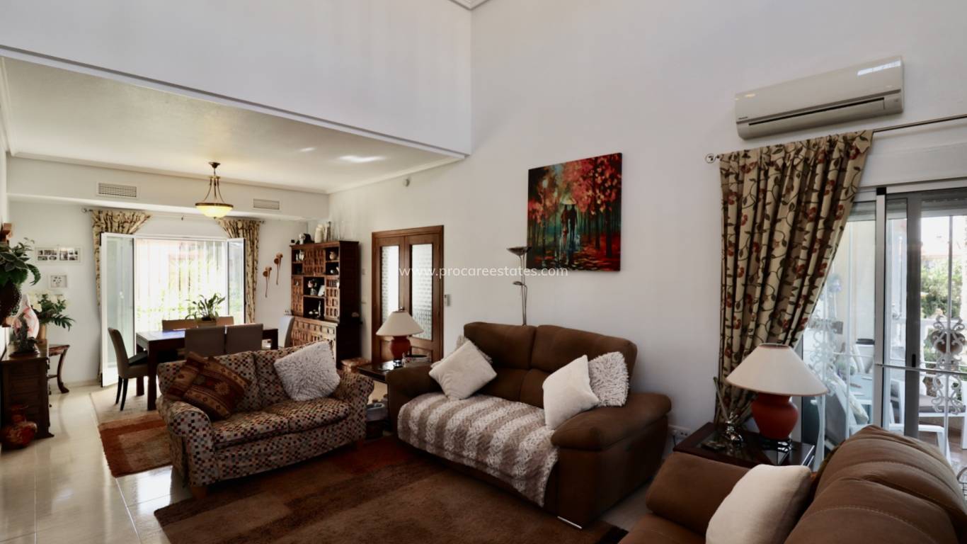 Reventa - Propiedad de campo - Catral