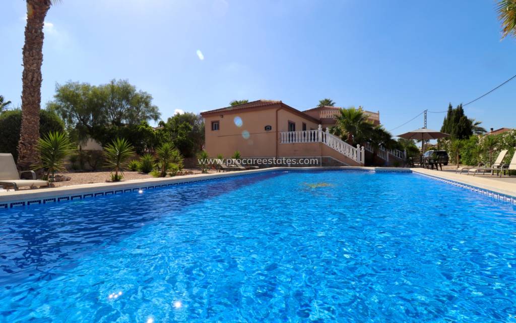 Reventa - Propiedad de campo - Catral