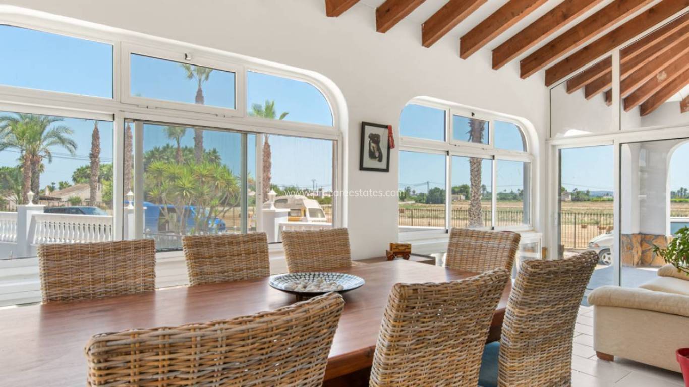 Reventa - Propiedad de campo - Catral