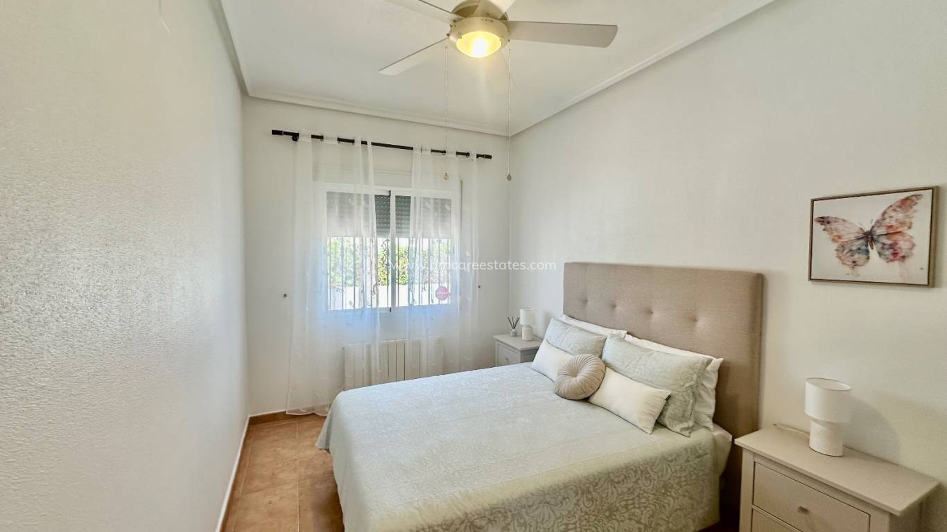 Reventa - Propiedad de campo - Catral