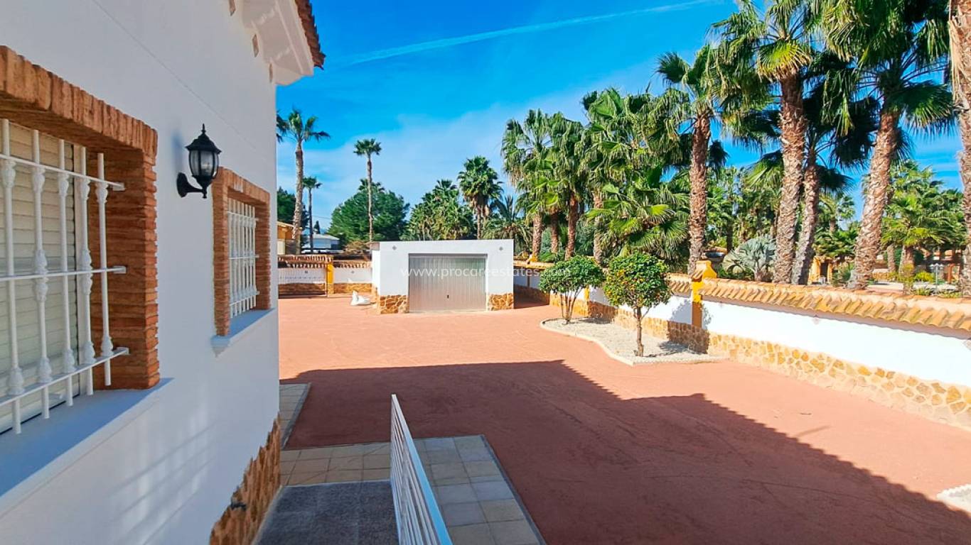 Reventa - Propiedad de campo - Catral