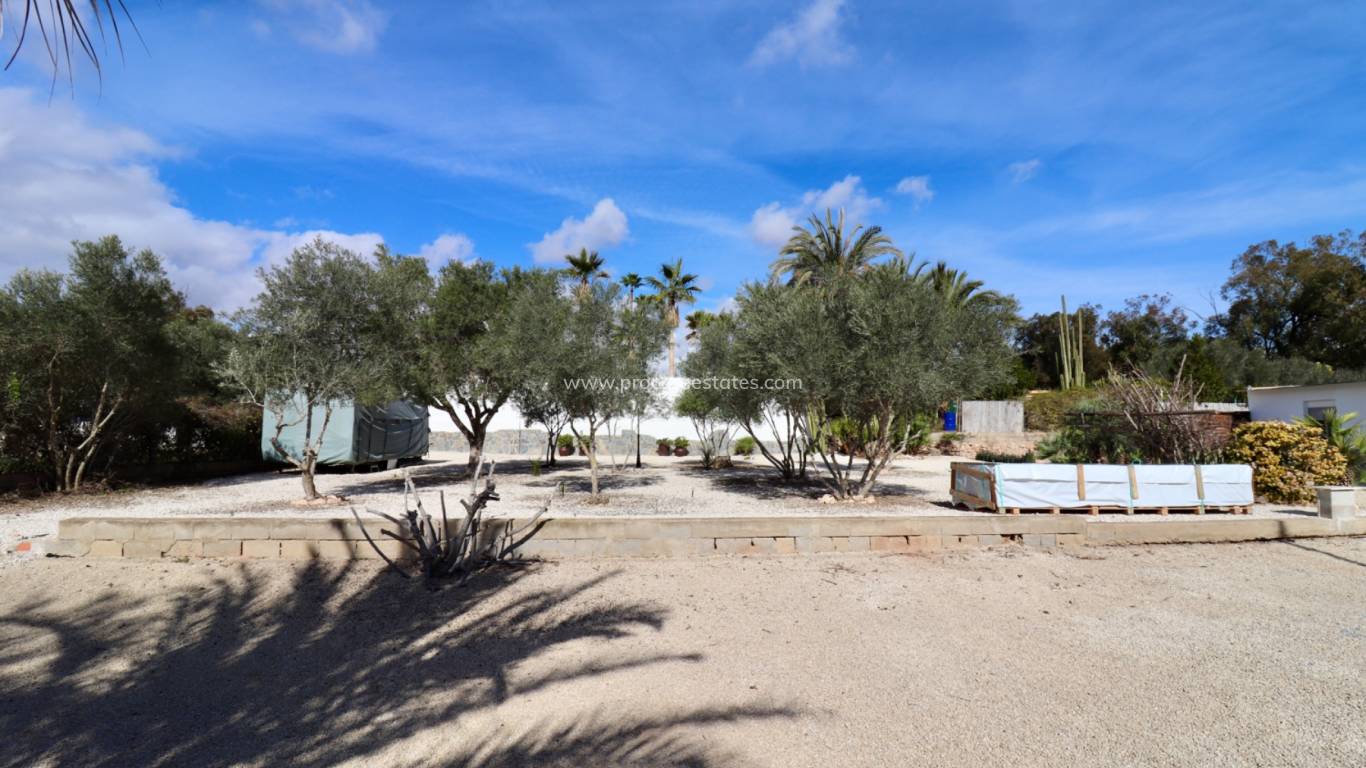 Reventa - Propiedad de campo - El Altet