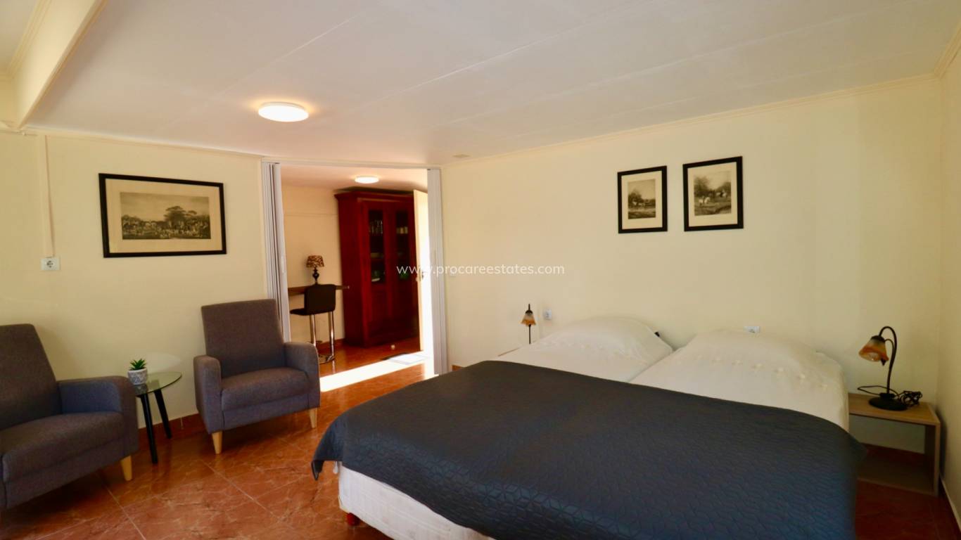 Reventa - Propiedad de campo - El Altet