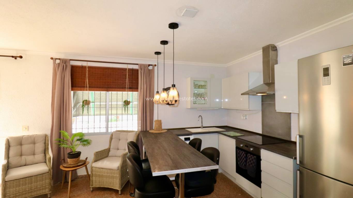 Reventa - Propiedad de campo - El Altet