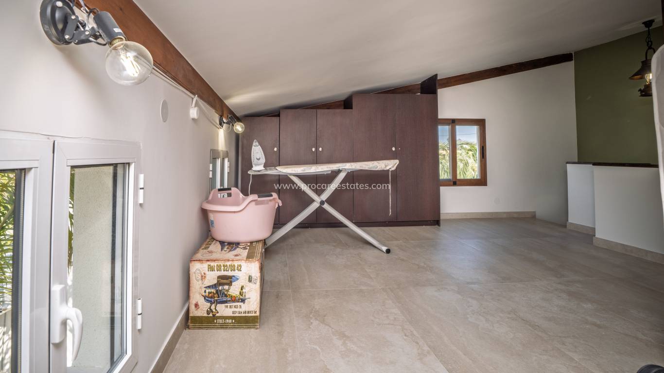 Reventa - Propiedad de campo - Elche - Daimés