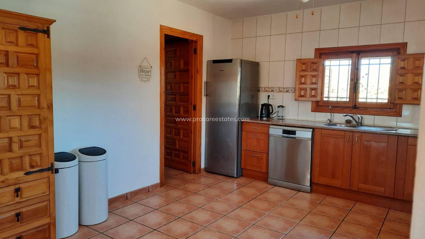 Reventa - Propiedad de campo - Monovar