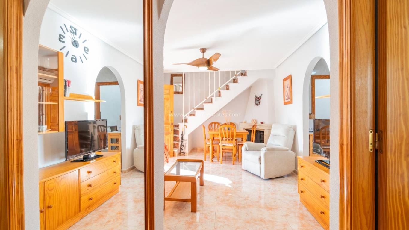 Reventa - Propiedad de campo - Orihuela Costa - Playa Flamenca