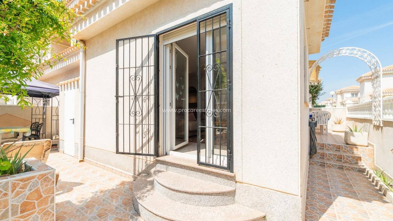 Reventa - Propiedad de campo - Orihuela Costa - Playa Flamenca