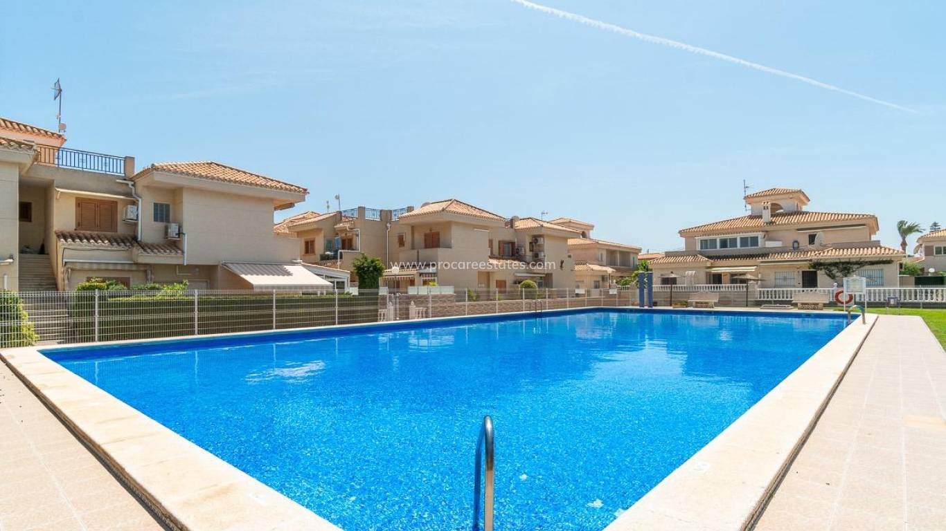 Reventa - Propiedad de campo - Orihuela Costa - Playa Flamenca