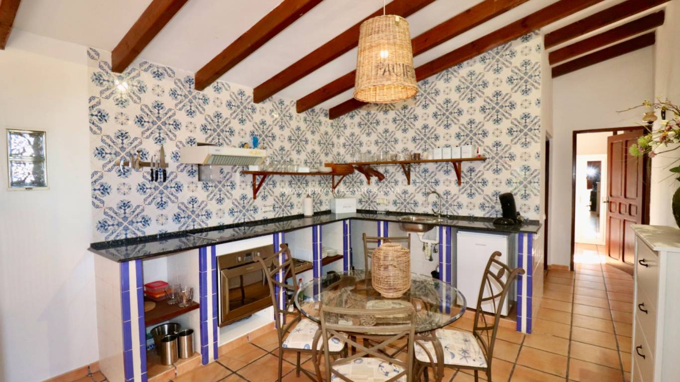 Reventa - Propiedad de campo - Rojales - Heredades