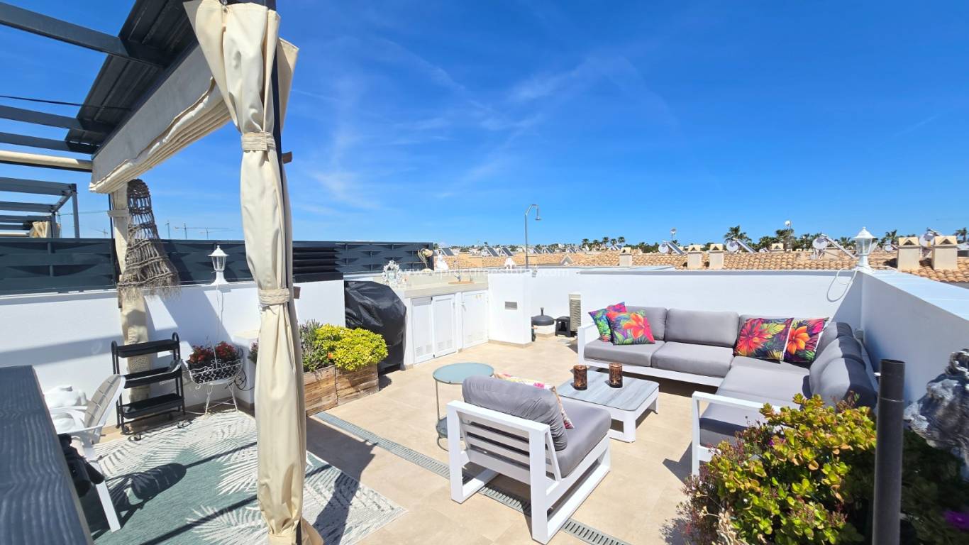 Reventa - Townhouse * - Ciudad Quesada * - Doña Pepa *