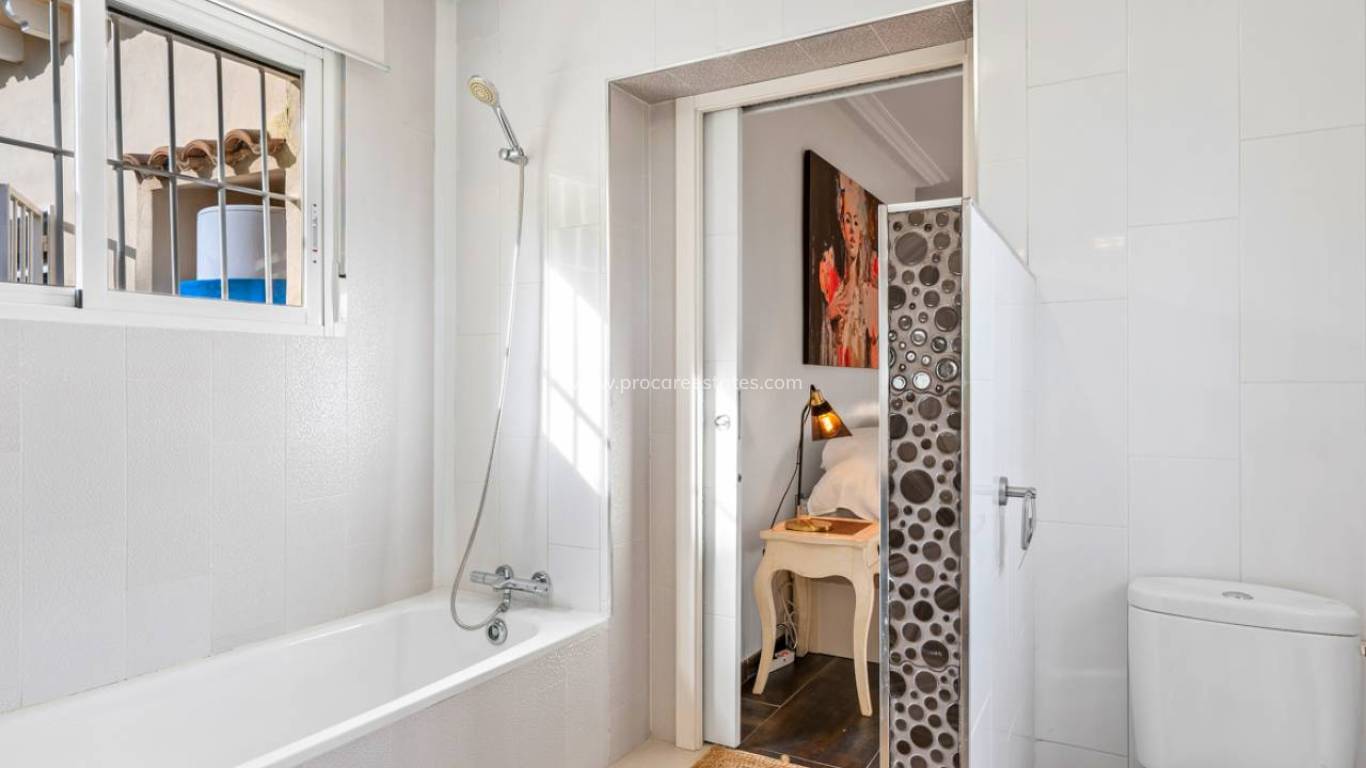 Reventa - Villa - Algorfa - Castillo de montemar