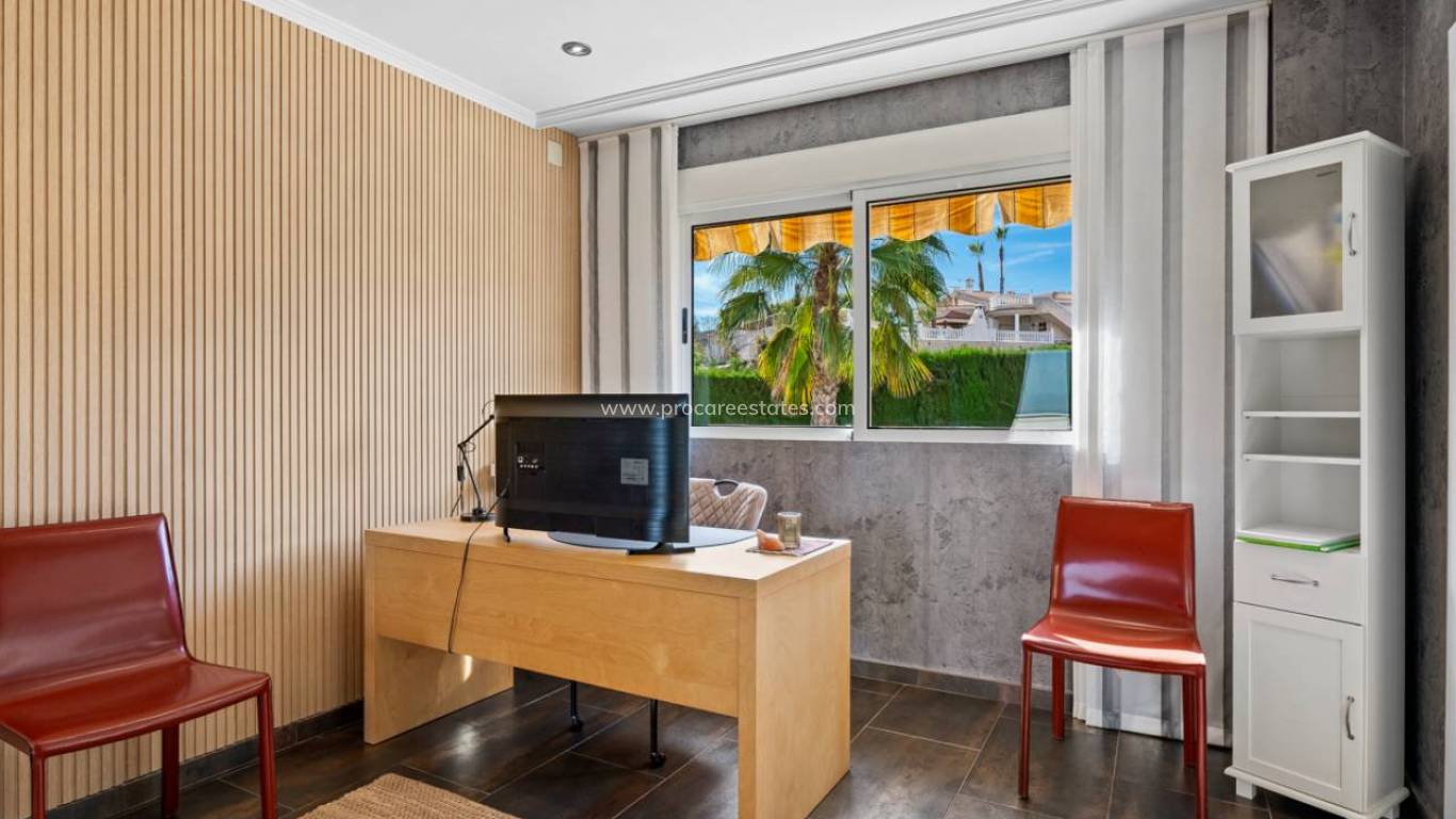 Reventa - Villa - Algorfa - Castillo de montemar