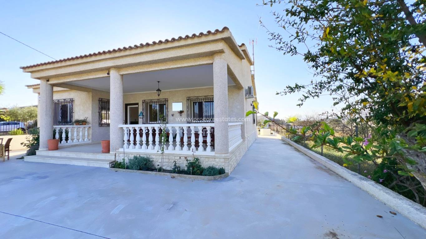 Reventa - Villa - Barbarroja