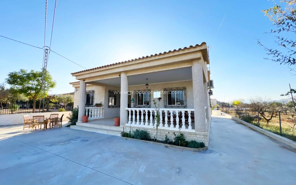 Reventa - Villa - Barbarroja