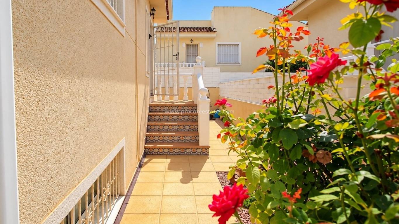 Reventa - Villa - Benijofar - Benimar