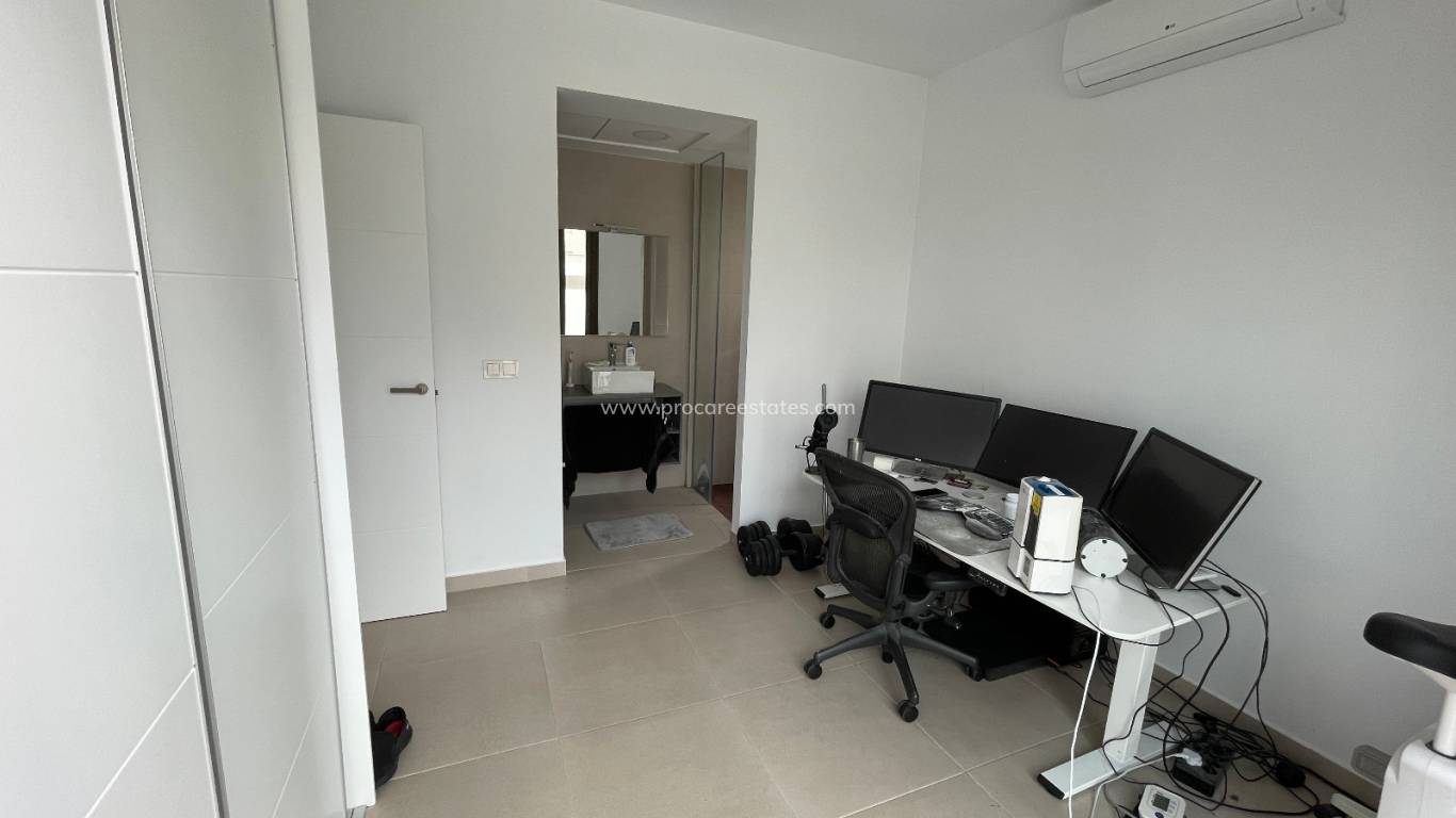 Reventa - Villa - Benijofar