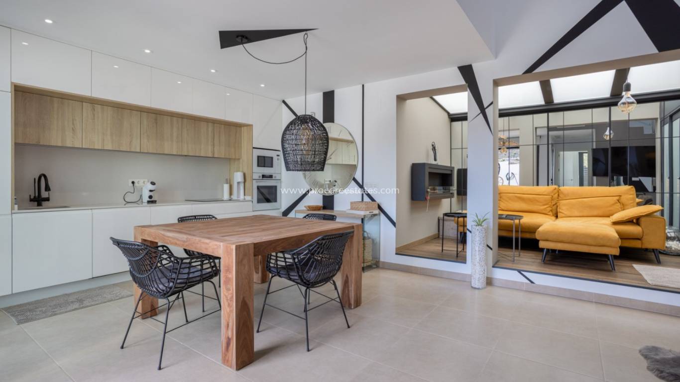 Reventa - Villa - Benijofar