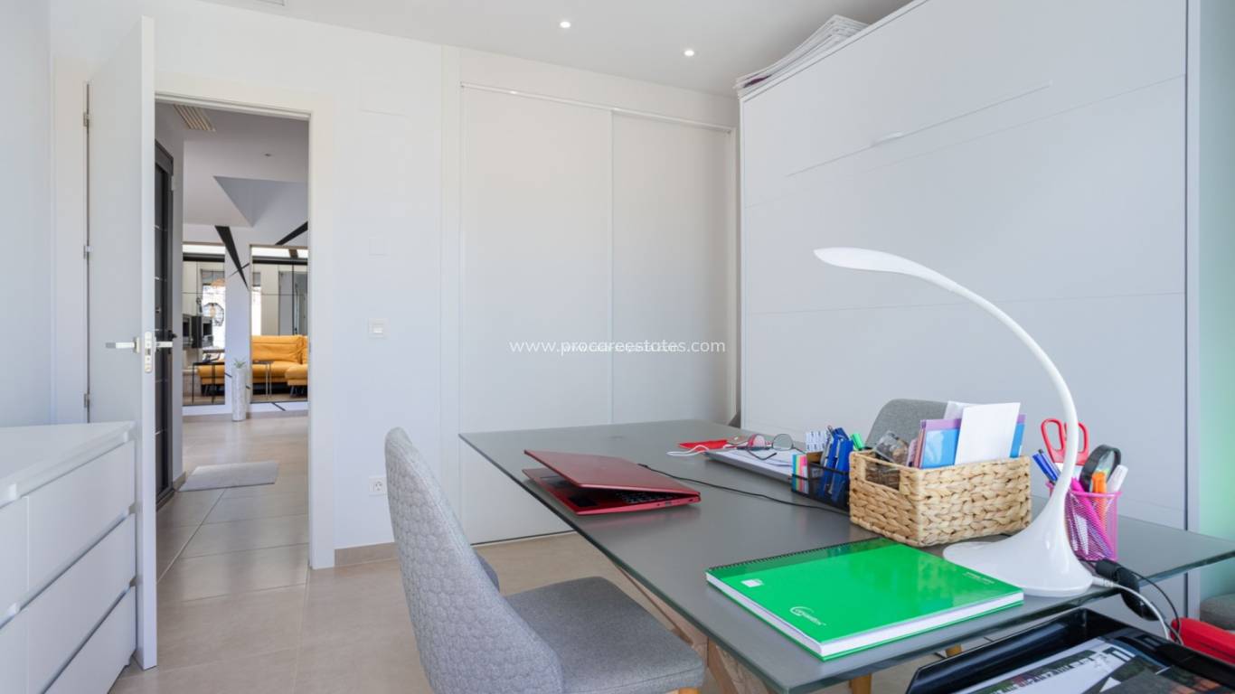 Reventa - Villa - Benijofar