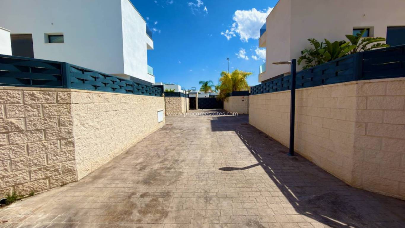 Reventa - Villa - Benijofar