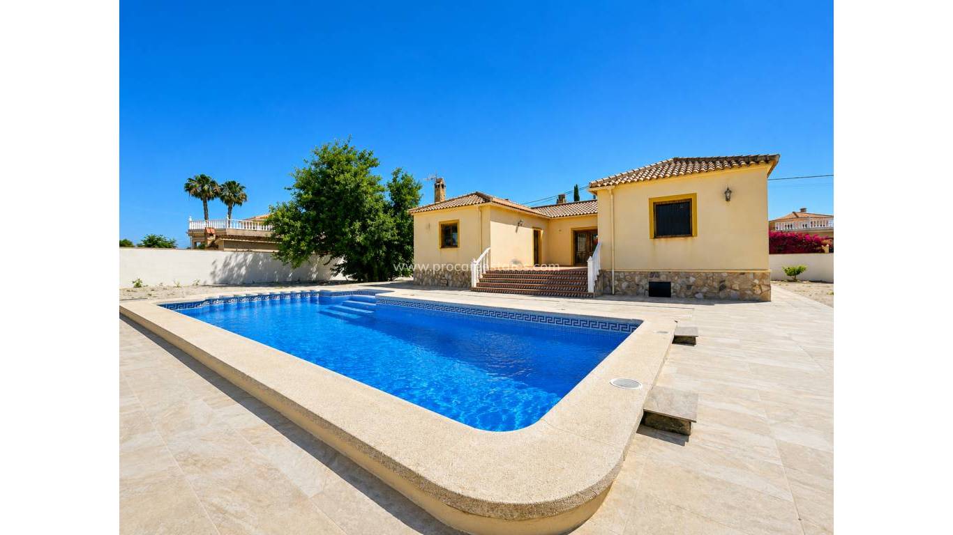 Reventa - Villa - Catral