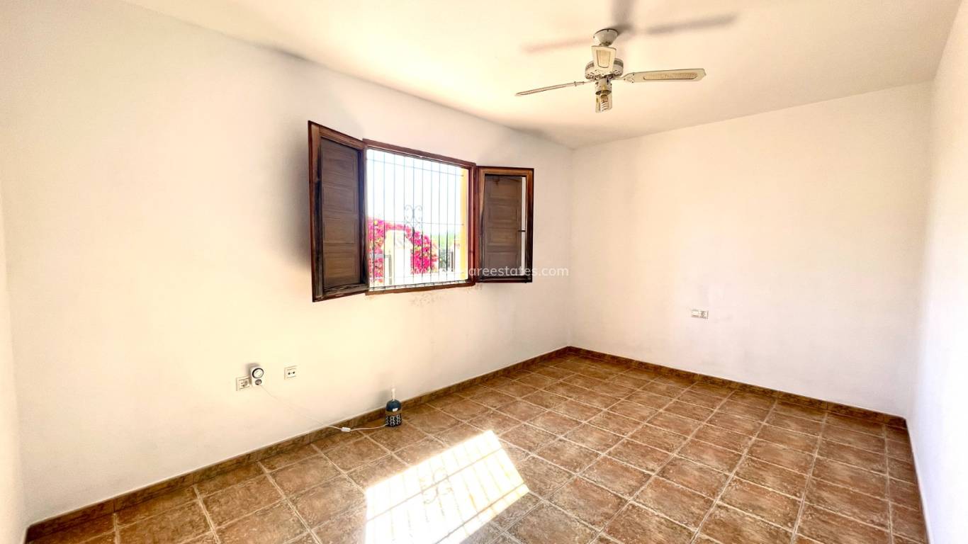 Reventa - Villa - Catral