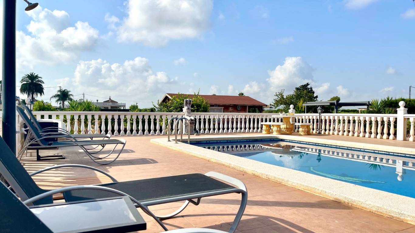 Reventa - Villa - Catral
