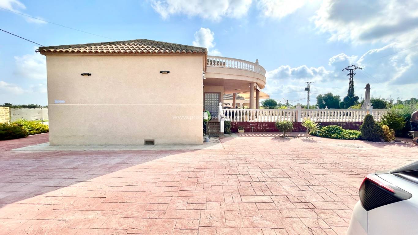 Reventa - Villa - Catral