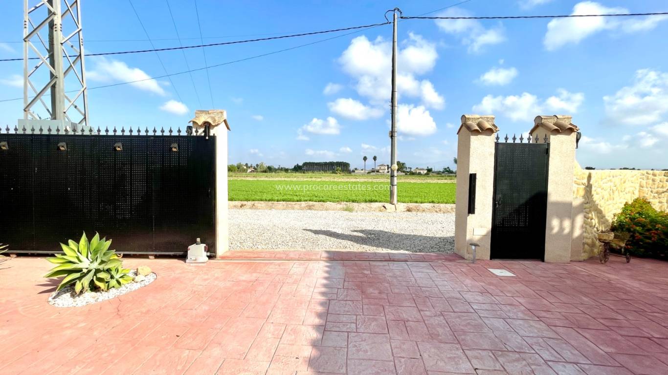 Reventa - Villa - Catral